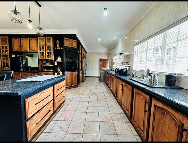 4 BEDROOM HOUSE FOR SALE IN LAMBTON